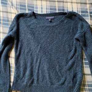 Aeropostale sweater size medium